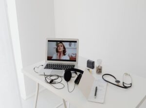 Download Eve2876 Online